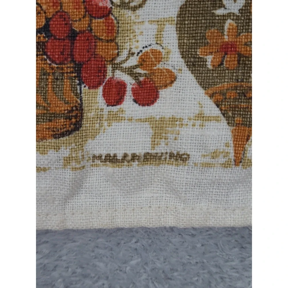 1973‎ Calendar Kitchen Linen Towel Vintage Fall and Autumn Inn 25